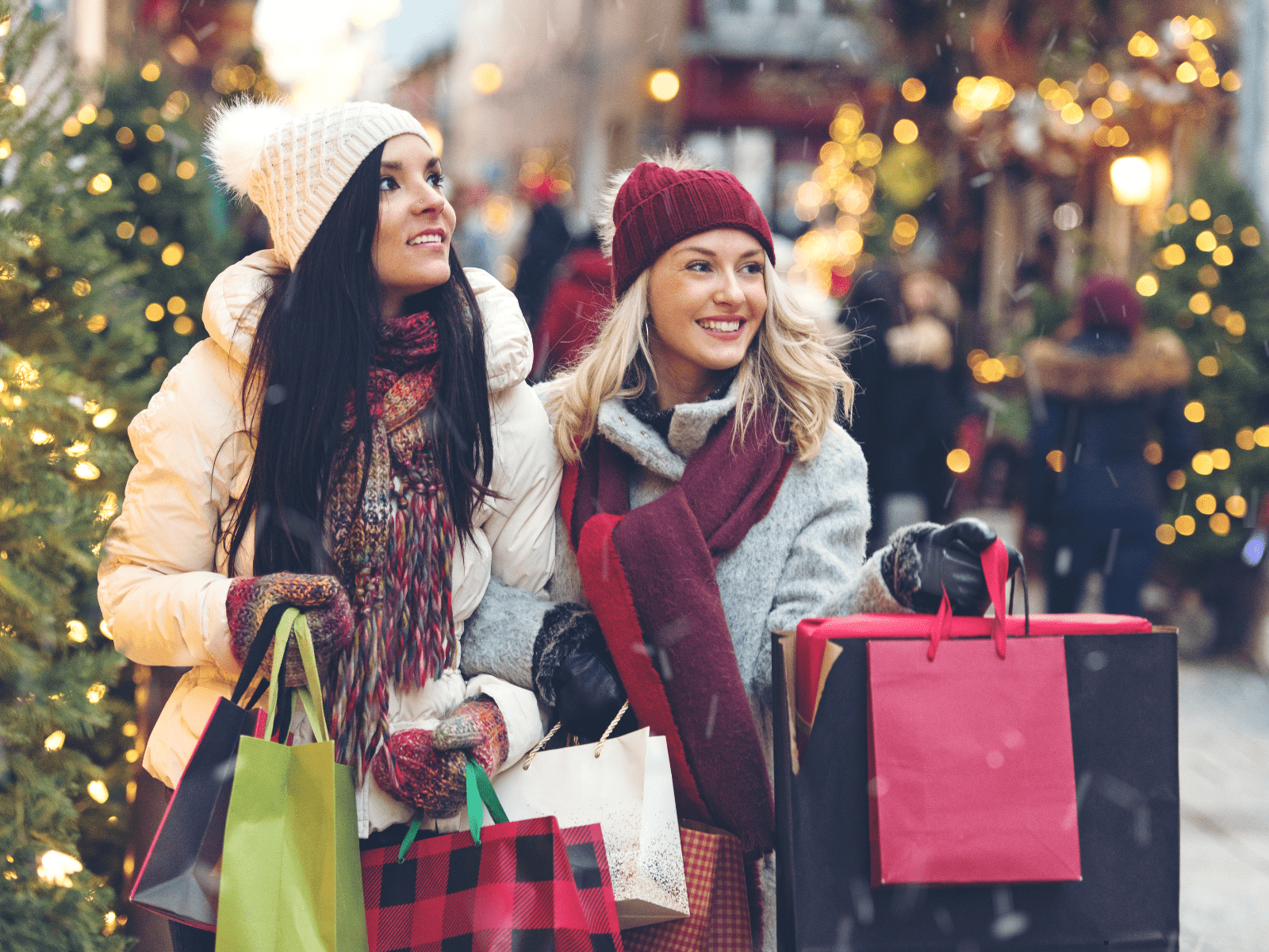 Kvinner på shopping